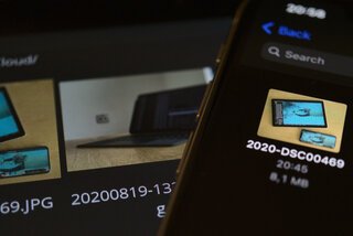 In order to optimise my workflow, I was looking for a way to seamlessly access the same files on both my computer and smartphone. Read along to find out how I did it.